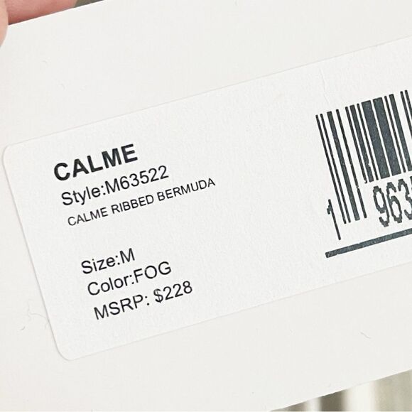 Calme Johnny Was 100% cashmere knit oatmeal ribbed Bermuda shorts NWT. Medium - Picture 4 of 8